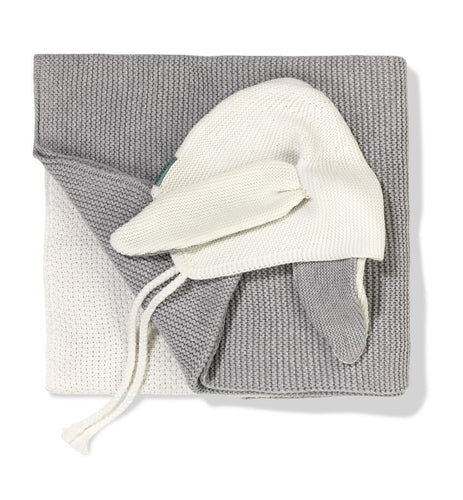 hat and blanket bundle